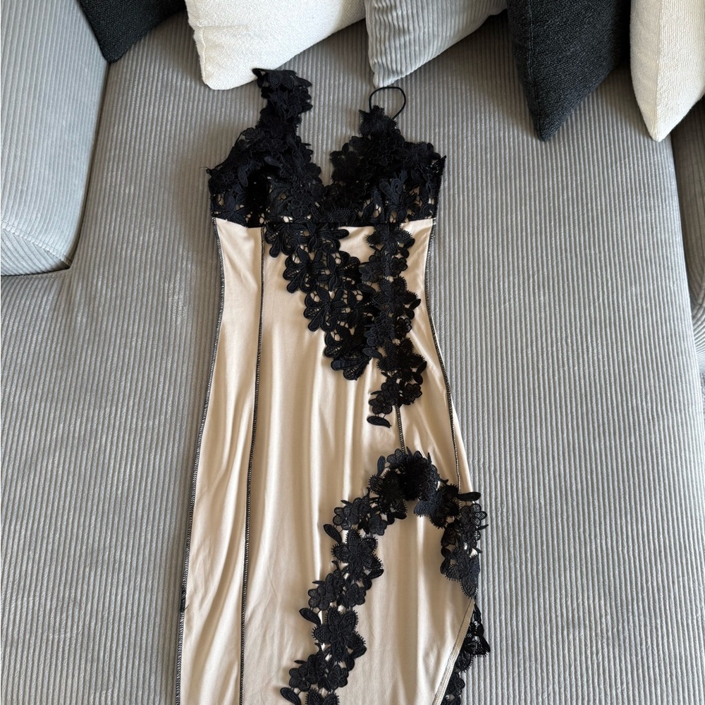 Never Worn- Elegant Black Lace Dress